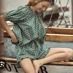 Doen Shore top size medium NWT